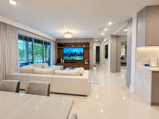 7503 LAKE ALBERT DR, Windermere, FL 34786