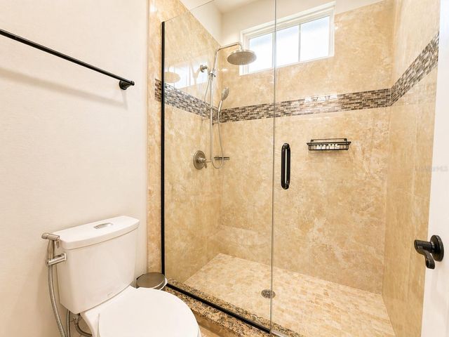 7503 LAKE ALBERT DR, Windermere, FL 34786