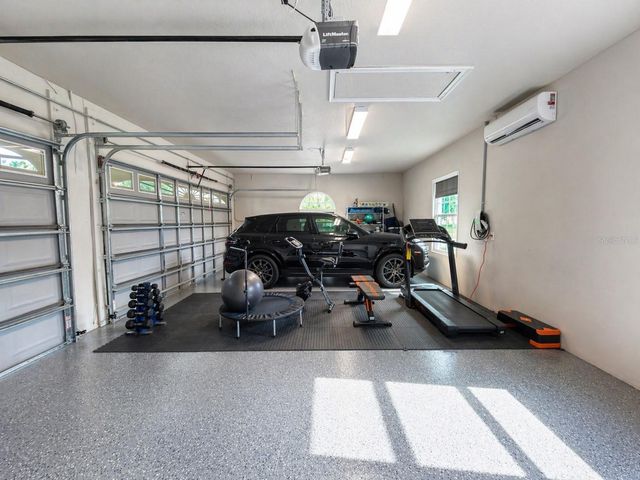 7503 LAKE ALBERT DR, Windermere, FL 34786