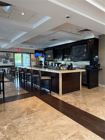 5300 NW 87th Ave 1504, Doral, FL 33178