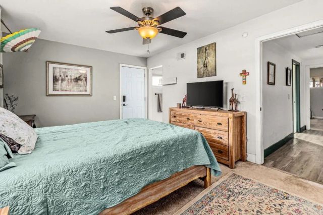 1554 W Country Club Lane, Escondido, CA 92026