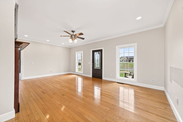 4824 Skyview Dr, Cookeville, TN 38501