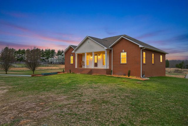 4824 Skyview Dr, Cookeville, TN 38501