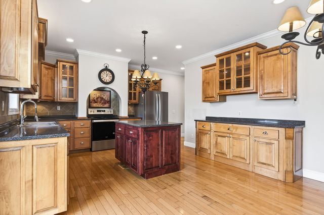 4824 Skyview Dr, Cookeville, TN 38501