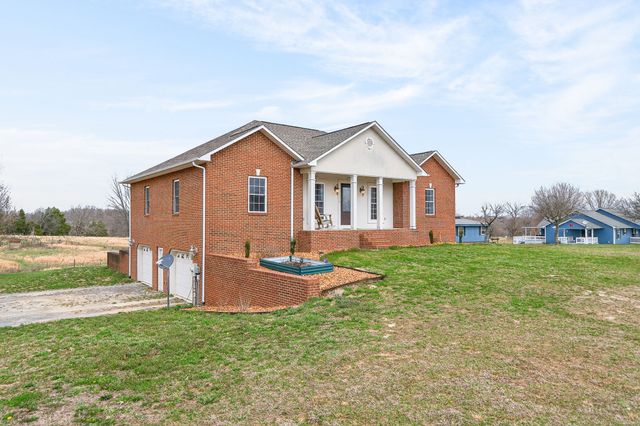 4824 Skyview Dr, Cookeville, TN 38501