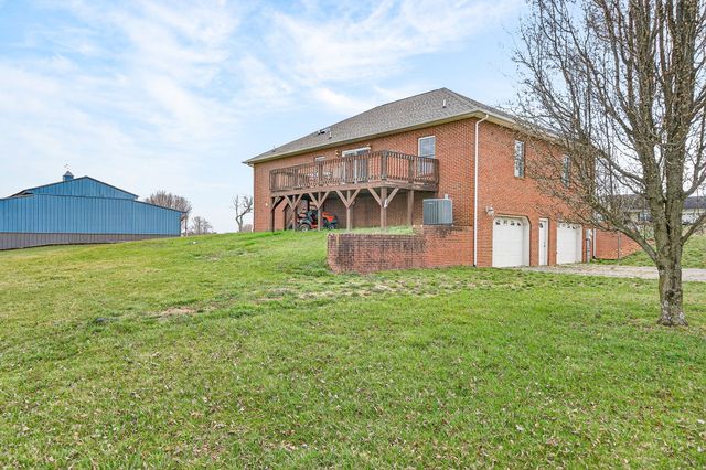 4824 Skyview Dr, Cookeville, TN 38501