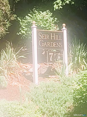 7 Seir Hill Road 28, Norwalk, CT 06850
