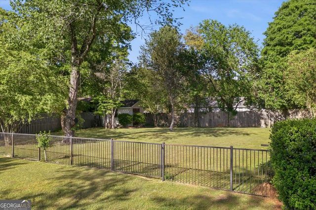 3 Faith Drive SE, Silver Creek, GA 30173
