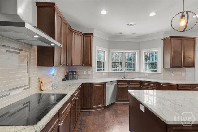 1212 Plantation Circle, Statesboro, GA 30458