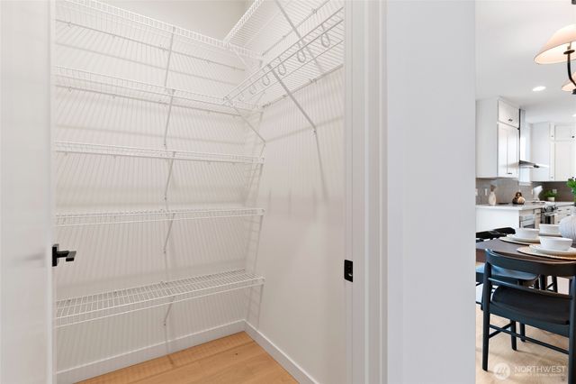 1707 NE 117th Street, Seattle, WA 98125