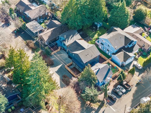 1707 NE 117th Street, Seattle, WA 98125