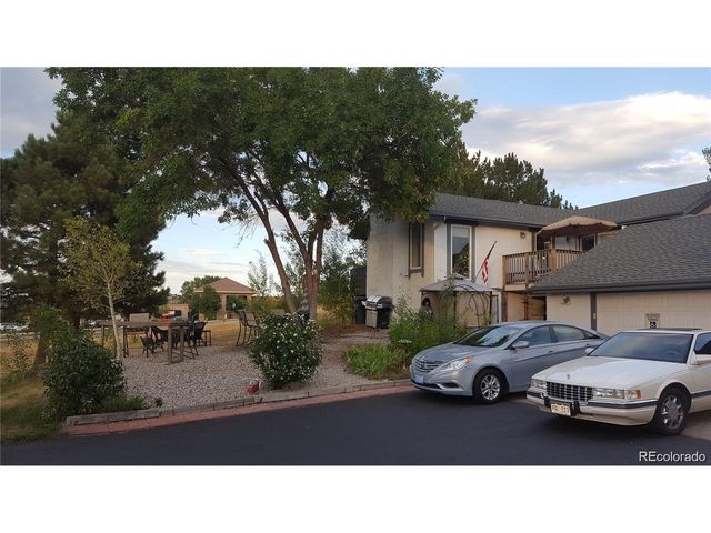6803 S Liverpool St, Centennial, CO 80016