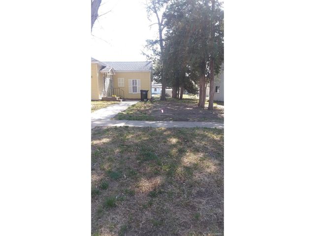 6803 S Liverpool St, Centennial, CO 80016