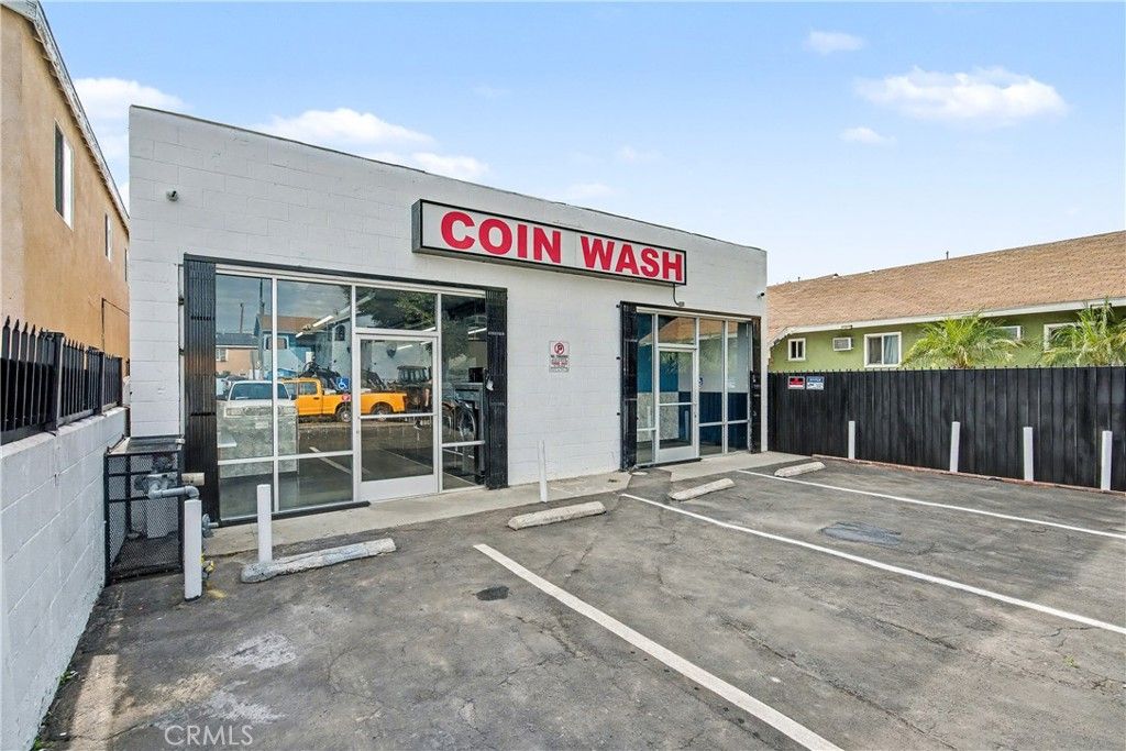 1480 E 56th, Los Angeles, CA 90011