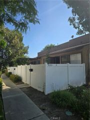 2288 Loma Alta Drive 6, Fullerton, CA 92833