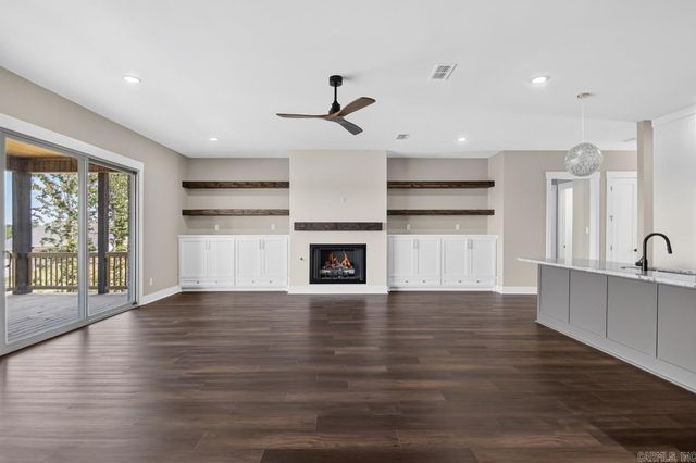 1206 Fern Ridge Road, Sherwood, AR 72120