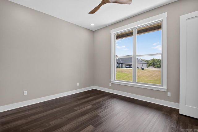 1206 Fern Ridge Road, Sherwood, AR 72120