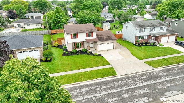 26 Harwood Road, West Seneca, NY 14224