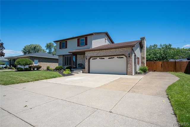 26 Harwood Road, West Seneca, NY 14224