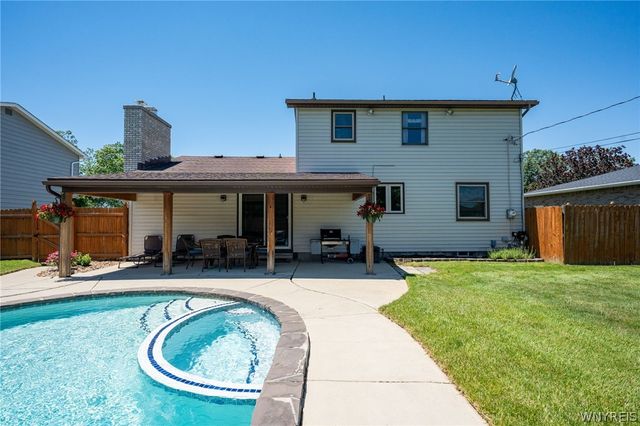 26 Harwood Road, West Seneca, NY 14224