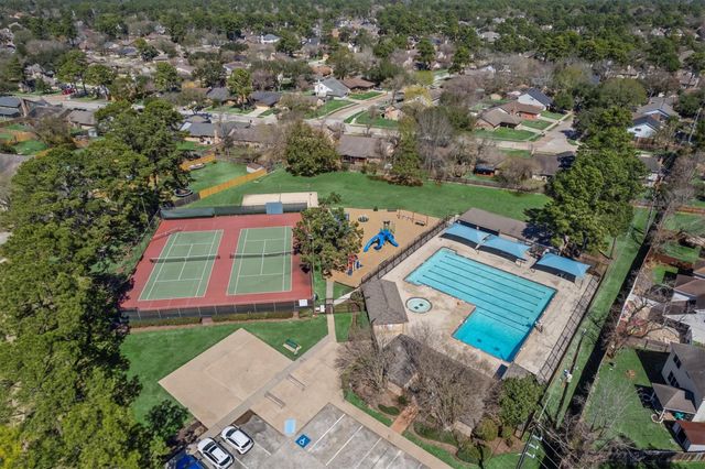 17203 Kettle Creek Drive, Spring, TX 77379