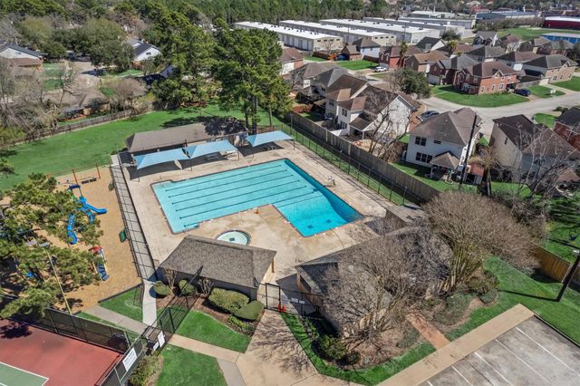 17203 Kettle Creek Drive, Spring, TX 77379