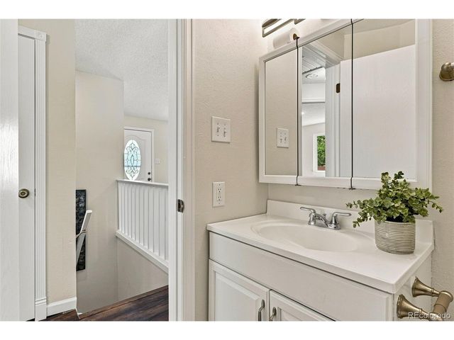 11522 Kendall St, Westminster, CO 80020