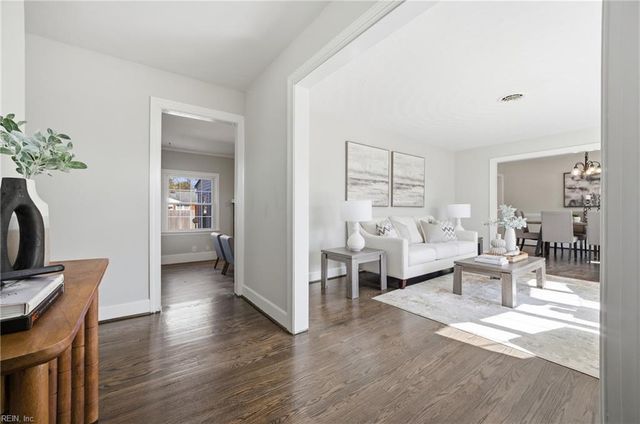 102 Ben Hogan DR, Portsmouth, VA 23701