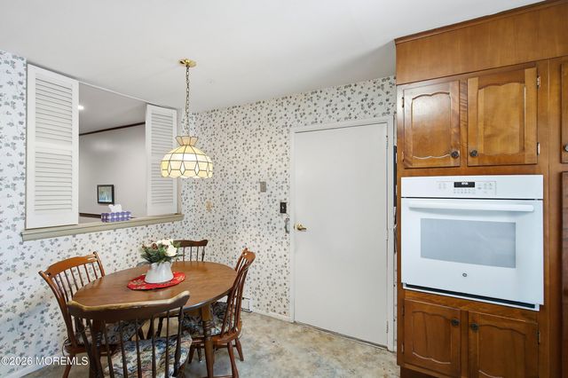 419B Chatham Court, Lakewood, NJ 08701