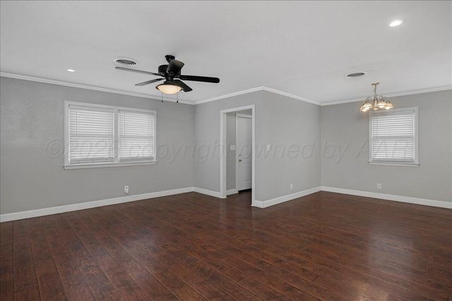 1415 SW 34TH Avenue, Amarillo, TX 79109