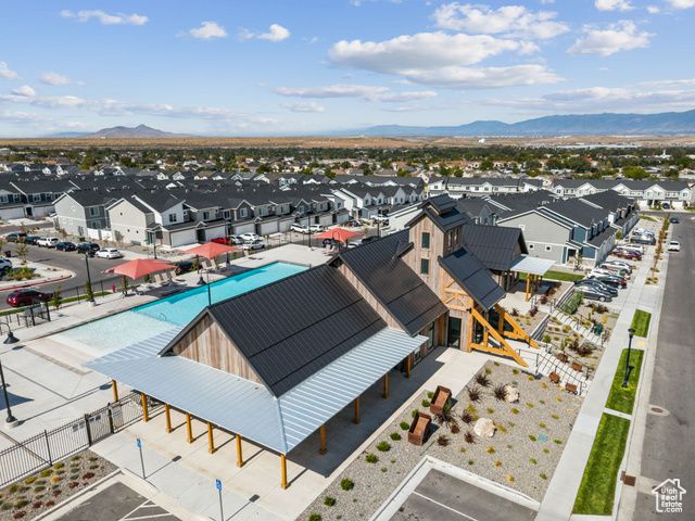 8604 W BECKVILLE DR, Magna, UT 84044