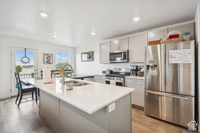 8604 W BECKVILLE DR, Magna, UT 84044