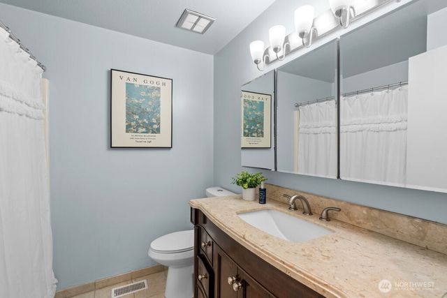 2323 Talbot Road S, Renton, WA 98055