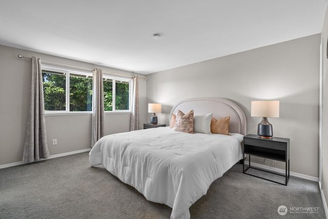 2323 Talbot Road S, Renton, WA 98055