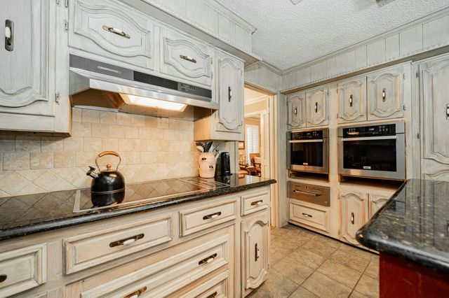 9511 Fallbrook Drive, Dallas, TX 75243