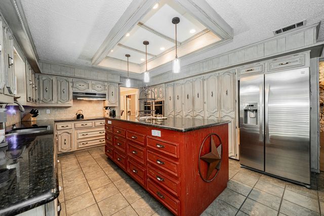 9511 Fallbrook Drive, Dallas, TX 75243