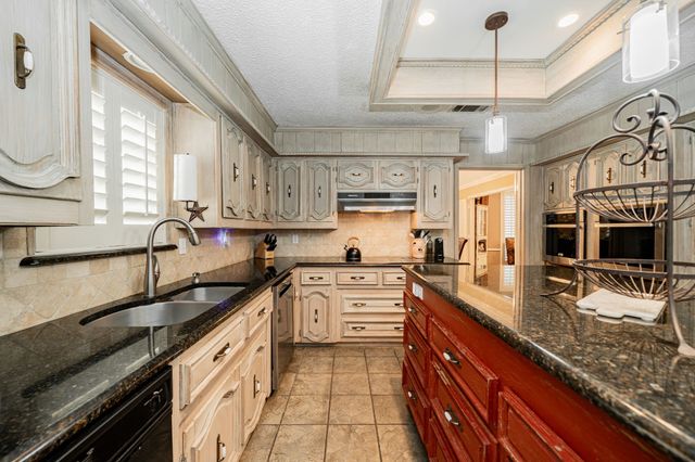 9511 Fallbrook Drive, Dallas, TX 75243