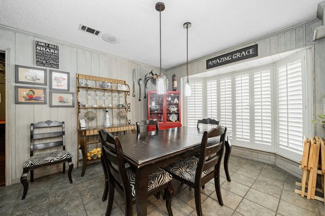 9511 Fallbrook Drive, Dallas, TX 75243