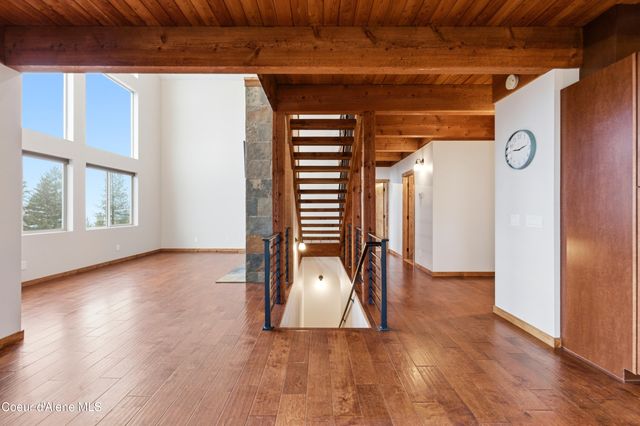 384 Pendleton Dr, Spirit Lake, ID 83869