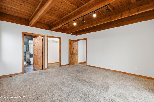 384 Pendleton Dr, Spirit Lake, ID 83869