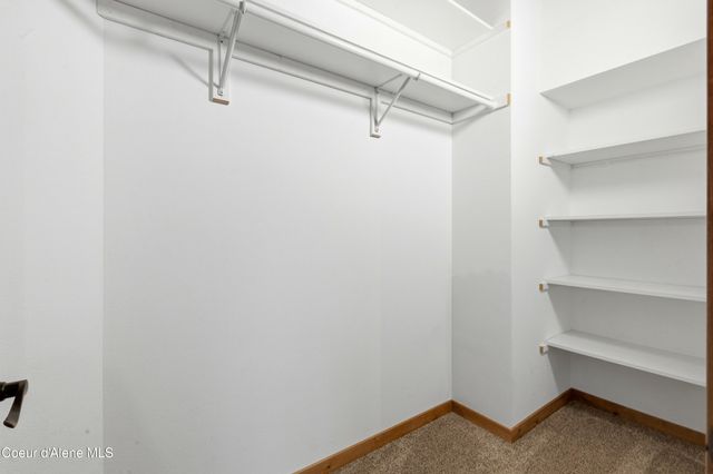 384 Pendleton Dr, Spirit Lake, ID 83869