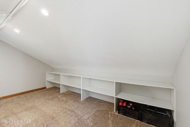 384 Pendleton Dr, Spirit Lake, ID 83869