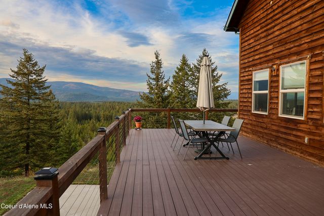 384 Pendleton Dr, Spirit Lake, ID 83869