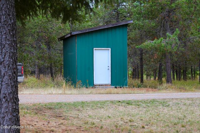 384 Pendleton Dr, Spirit Lake, ID 83869