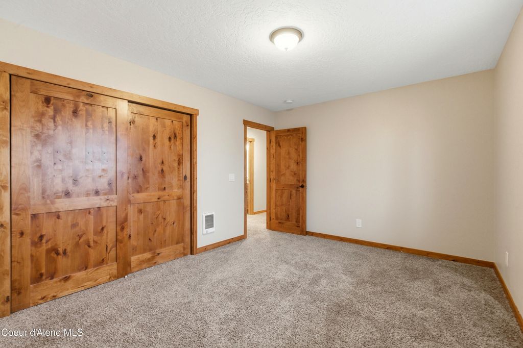 384 Pendleton Dr, Spirit Lake, ID 83869 photo 37