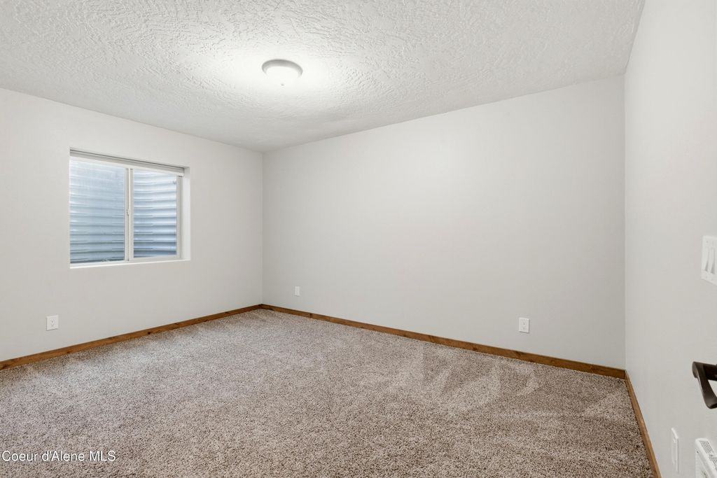 384 Pendleton Dr, Spirit Lake, ID 83869 photo 38