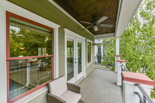 240 E Woodland Street, Houston, TX 77009