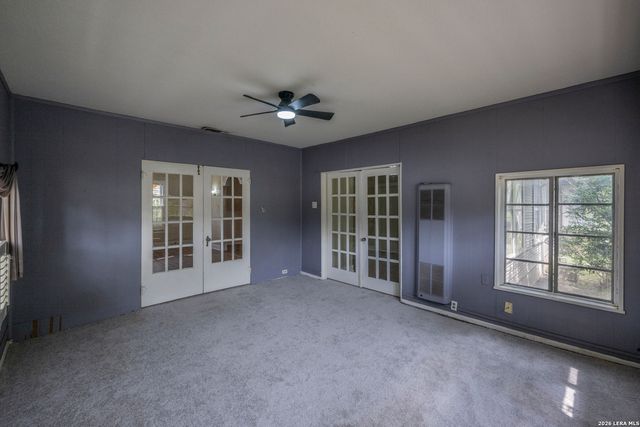 301 FURR DR, San Antonio, TX 78201