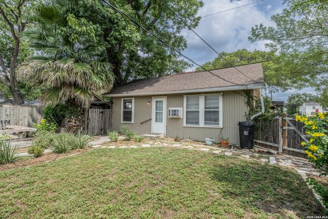 301 FURR DR, San Antonio, TX 78201