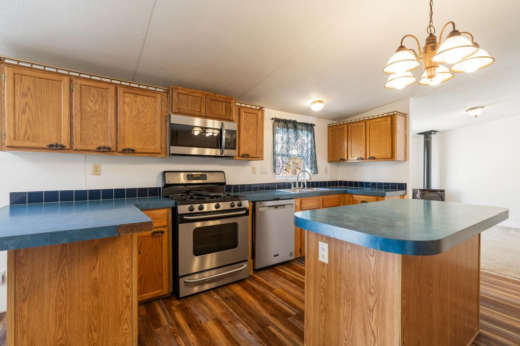 Image 11 of property listing at 504 Vallecitos Road, Jemez Springs, NM 87025
